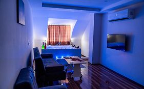 Ayya Suıt Hotel